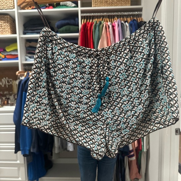 Zara Stylish Blue Patterned Women's Shorts - Picture 2 of 8